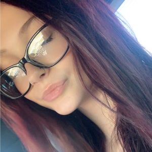 Meet your Posher, Jocelyn